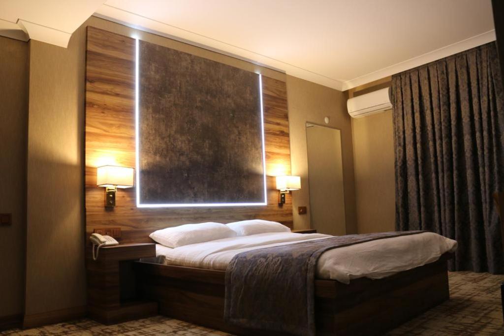 Marbes Hotel 20/50