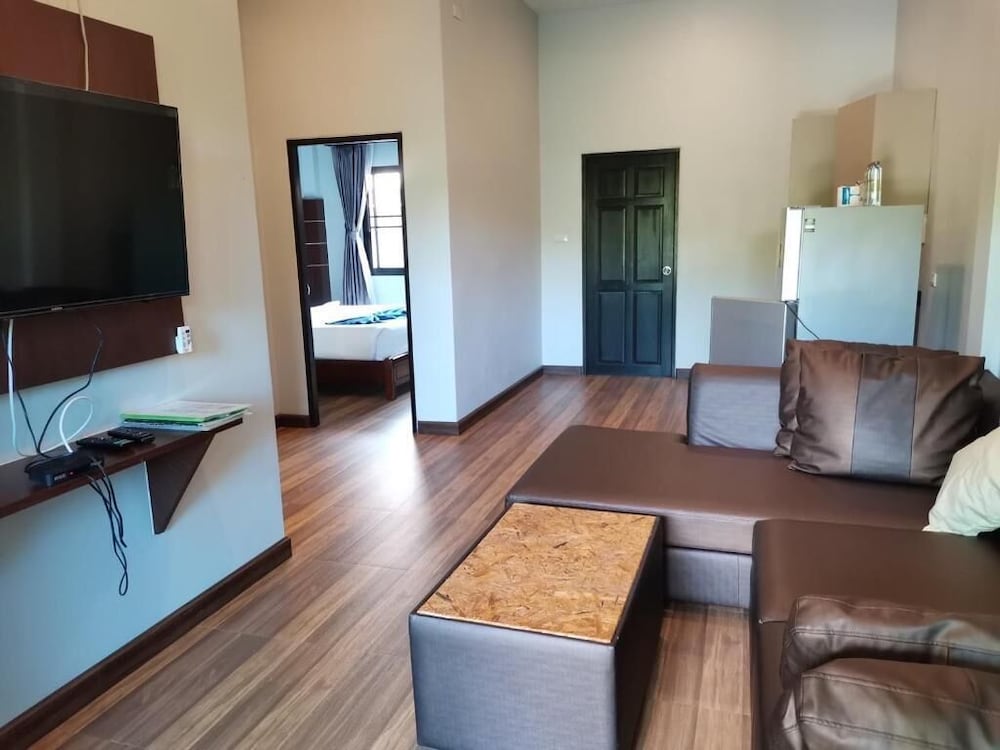 Oscar Villa Aonang Krabi 48/70