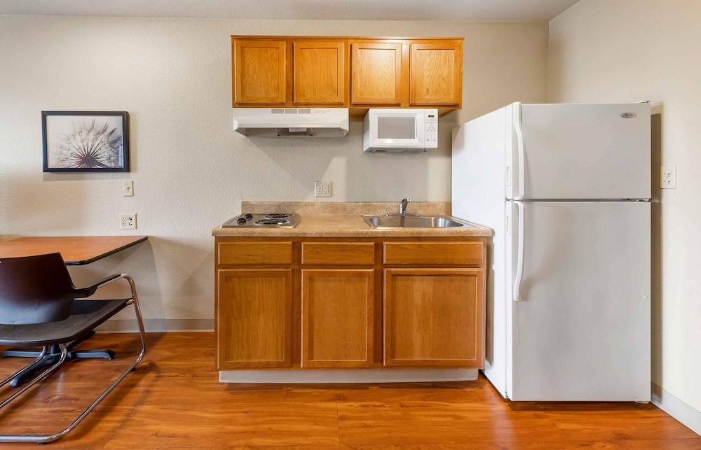 Extended Stay America Select Suites - Phoenix - Peoria - Sun City 42/50