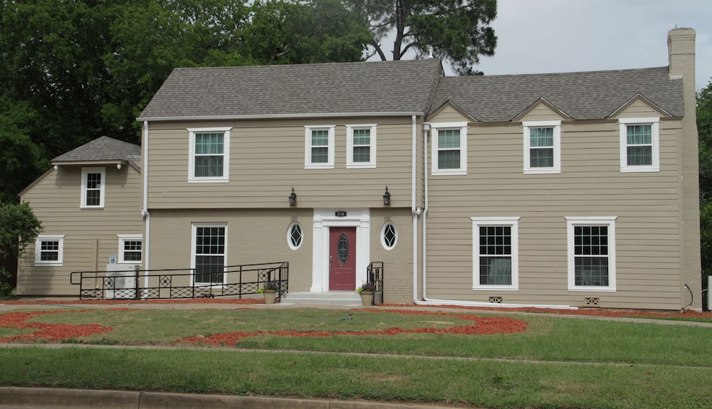 The Oaks Bed and Breakfast 59/60
