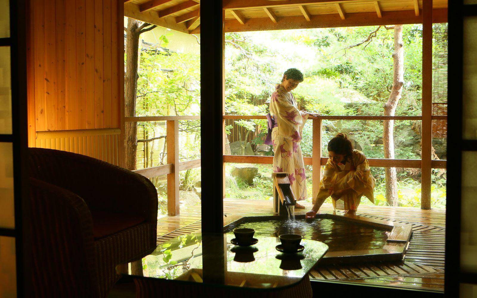 HOTEL KAMEYA HONTEN 14/28