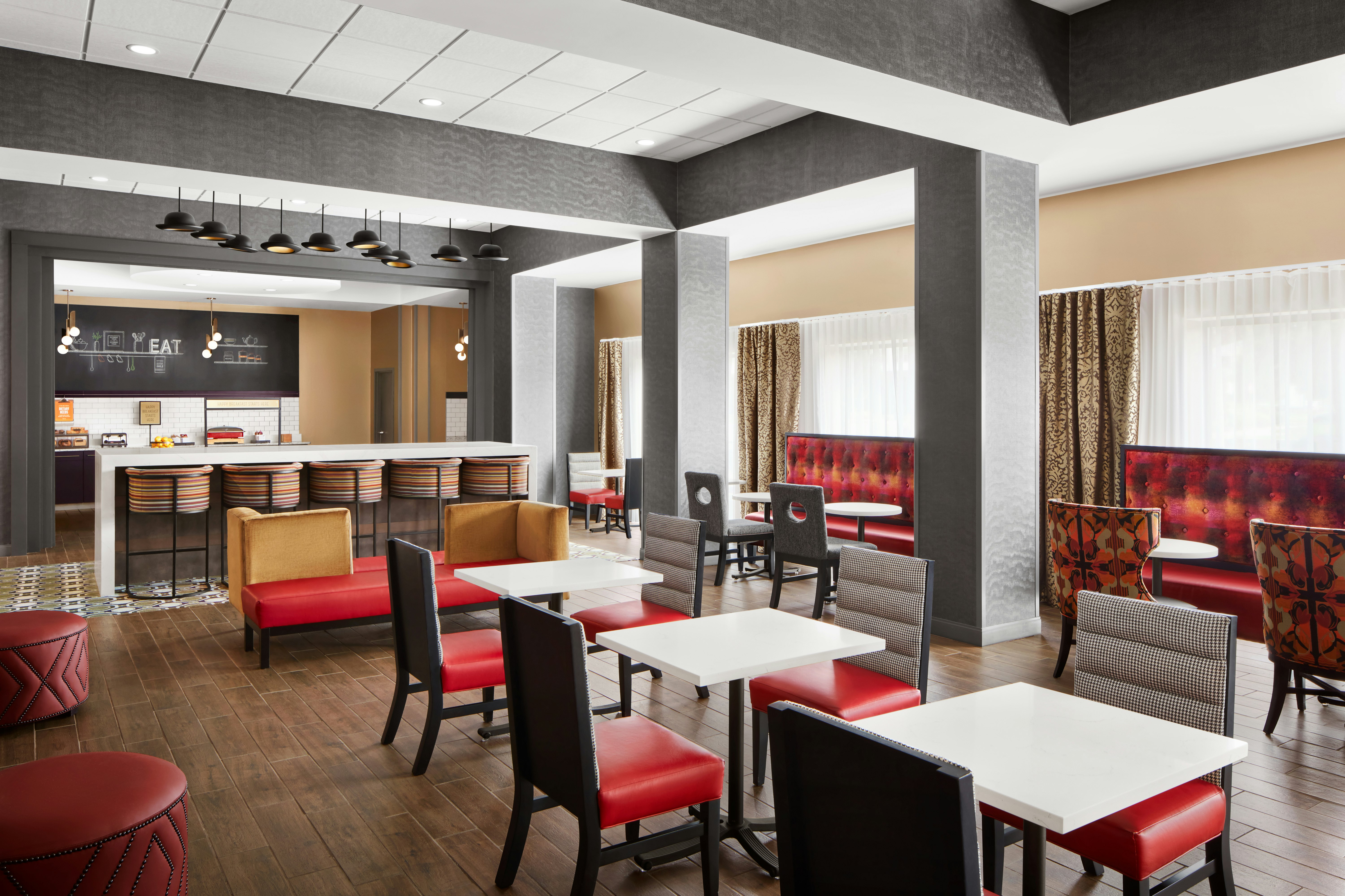 Hampton Inn and Suites Charlotte Steele Creek Road 25/35