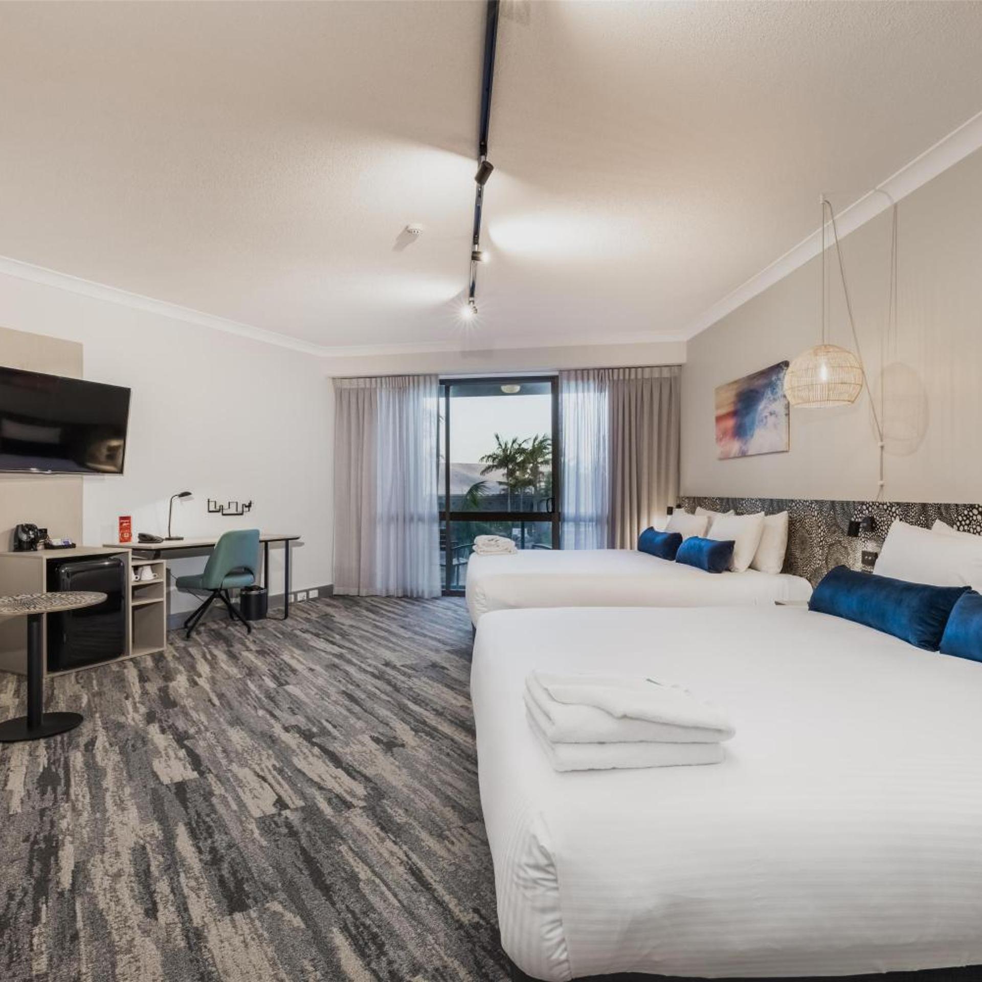 Family, Studio, Single Bed, Hot Tub, Mermaid Waters Hotel by Nightcap Plus 2/9