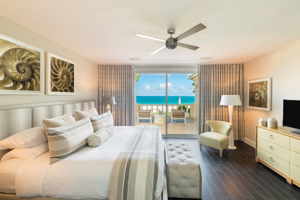 Grace Bay Club 17/83