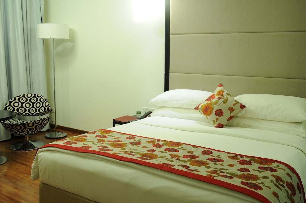 E HOTEL 19/68