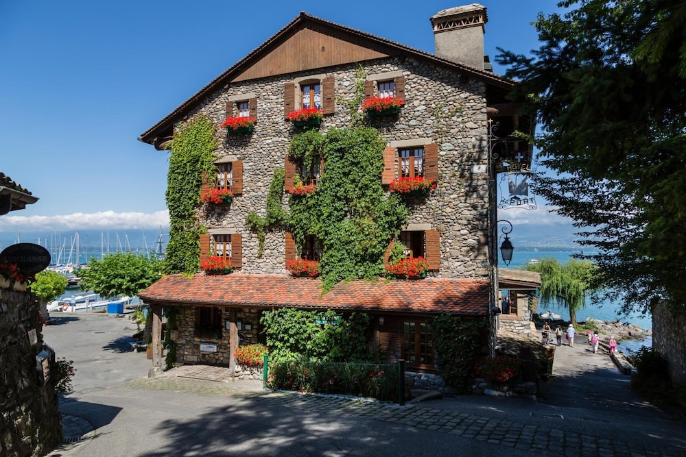 Hotel-Restaurant Du Port 3/41