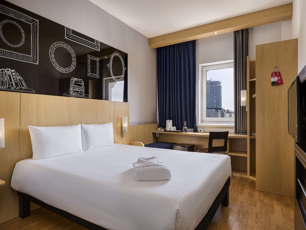 Ibis Kiev City Center 16/47