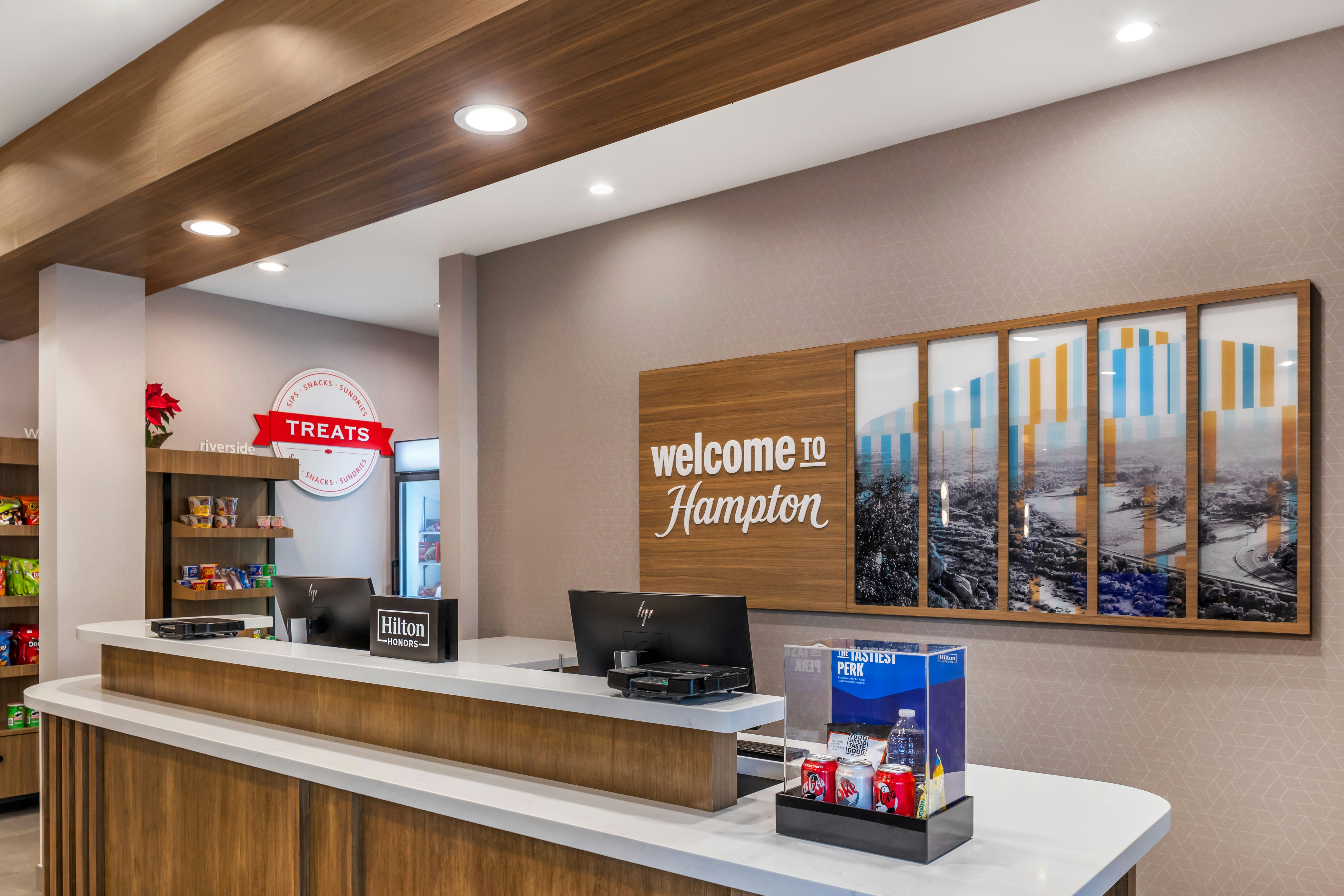 Hampton Inn Suites Riverside Corona East 9/66