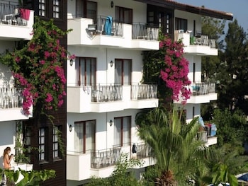 Lemas Suite Hotel 1/48
