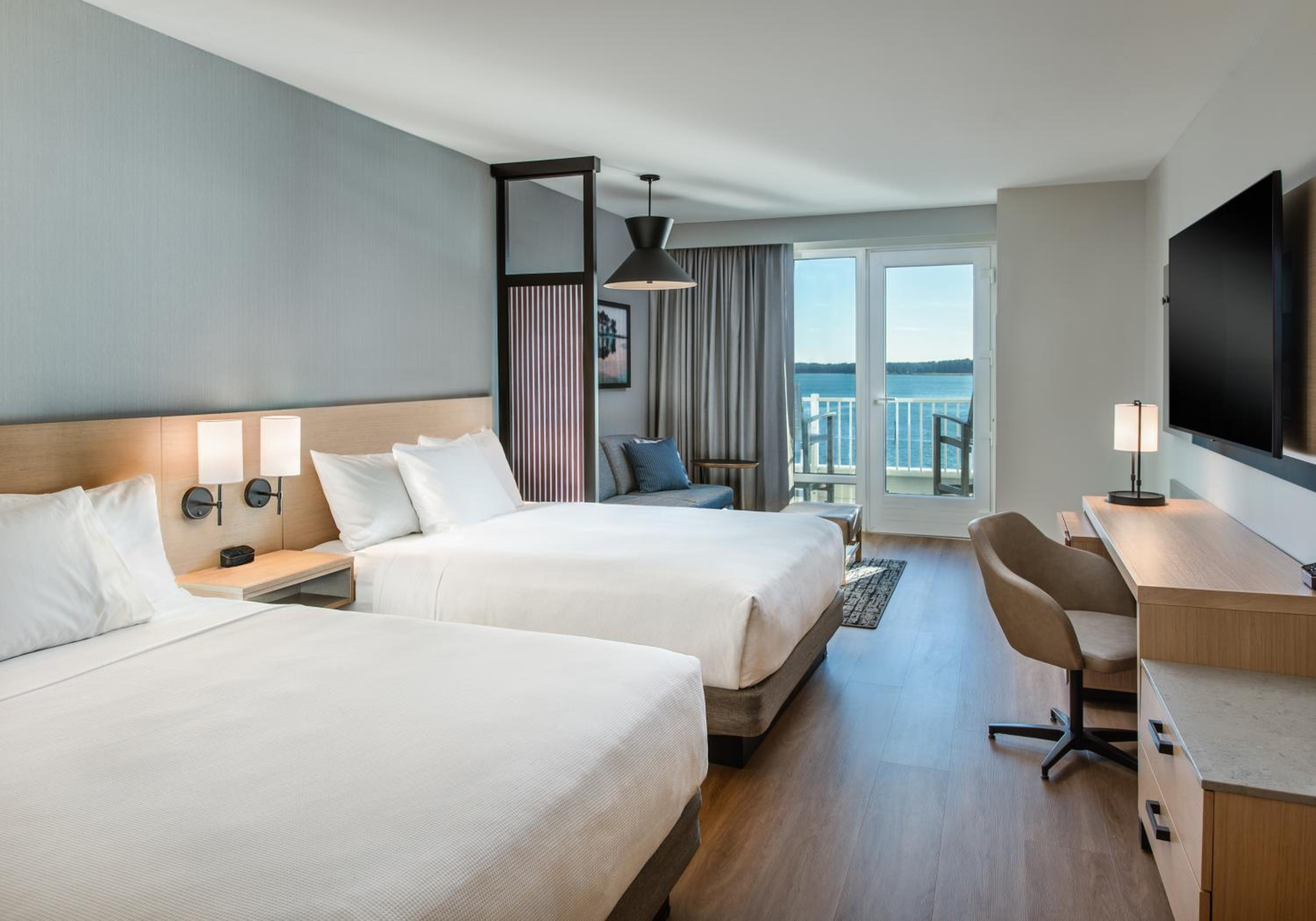 Room, 2 Queen Beds, Water Front, Balcony