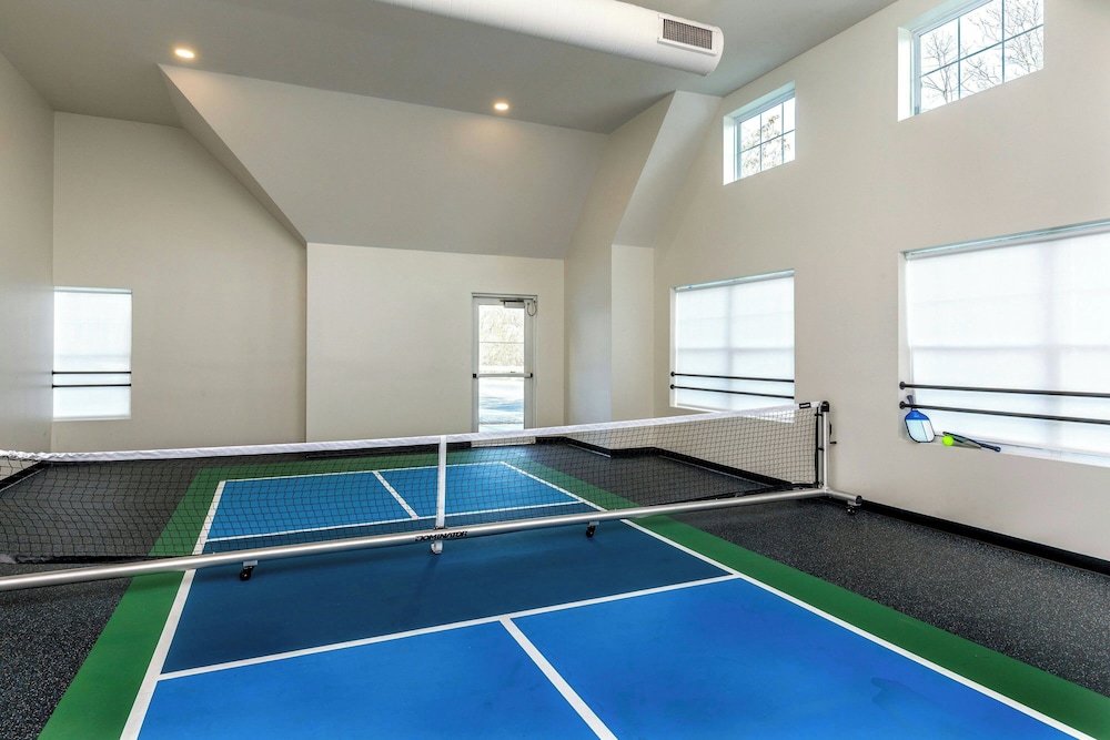 Residence Inn Worcester 25/55