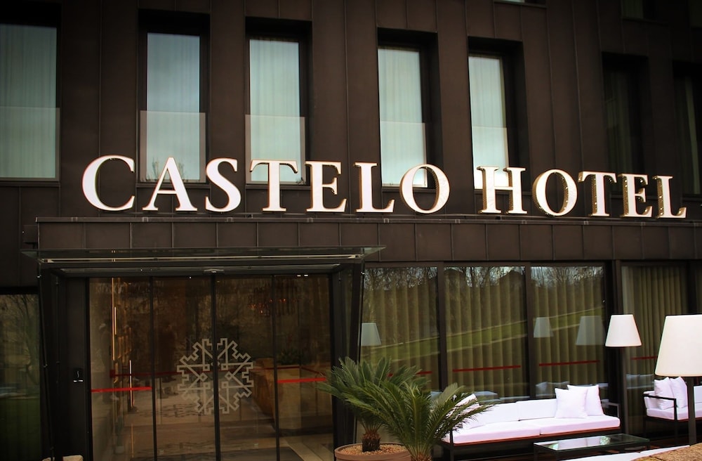 Castelo Hotel 3/64