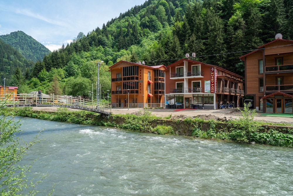 Kuzey Park Hotel 47/50
