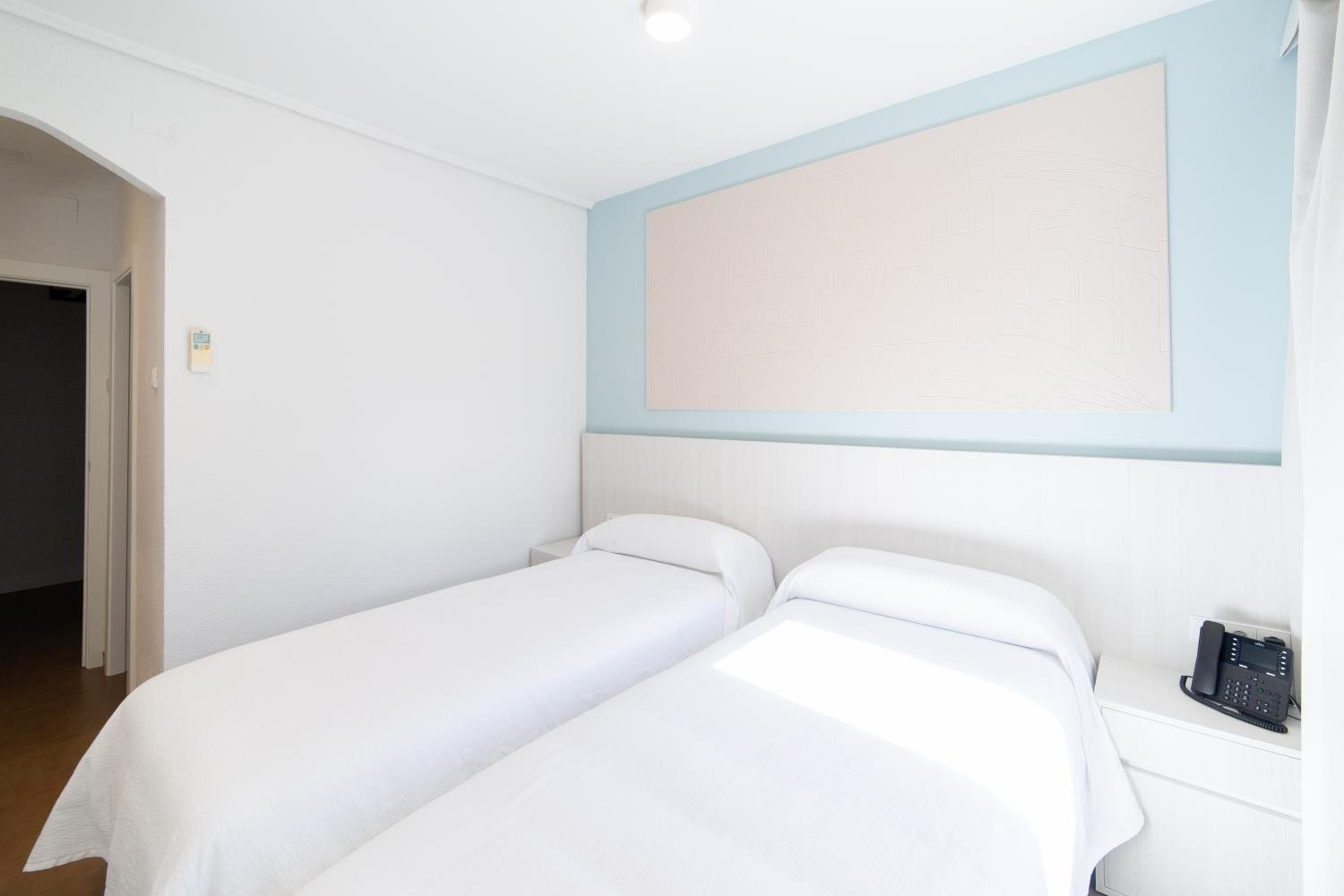 Hotel Alkazar 24/50