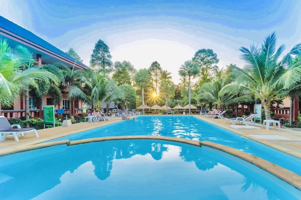 Peaceful Resort Koh Lanta 45/50