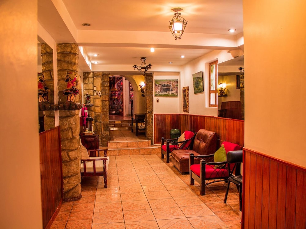 San Blas Plaza Inn 54/62
