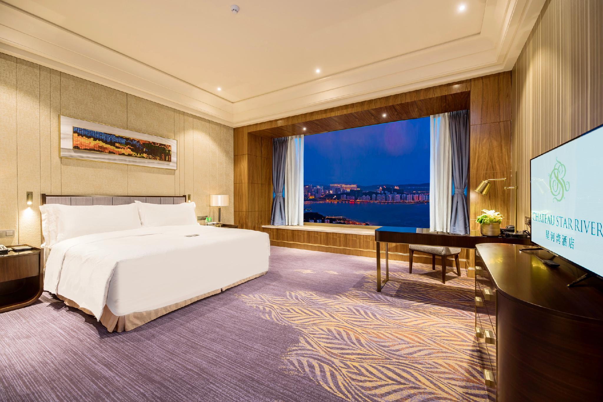 Business, Guest Room, Double Bed, Sea View, Executive Level