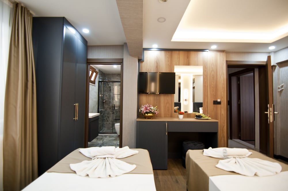 Grand Bagoz Otel 36/47