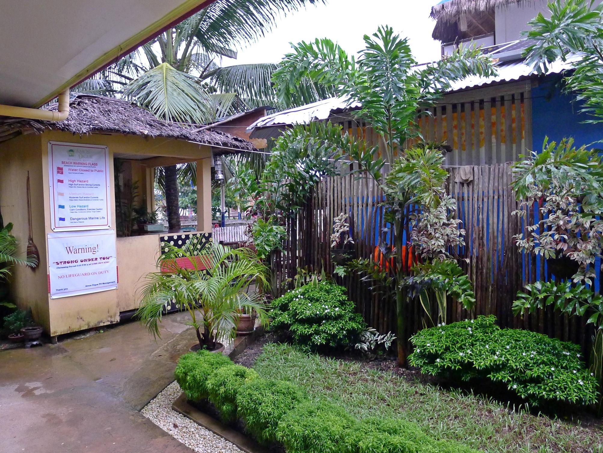 Amos Digue Pension House 27/33
