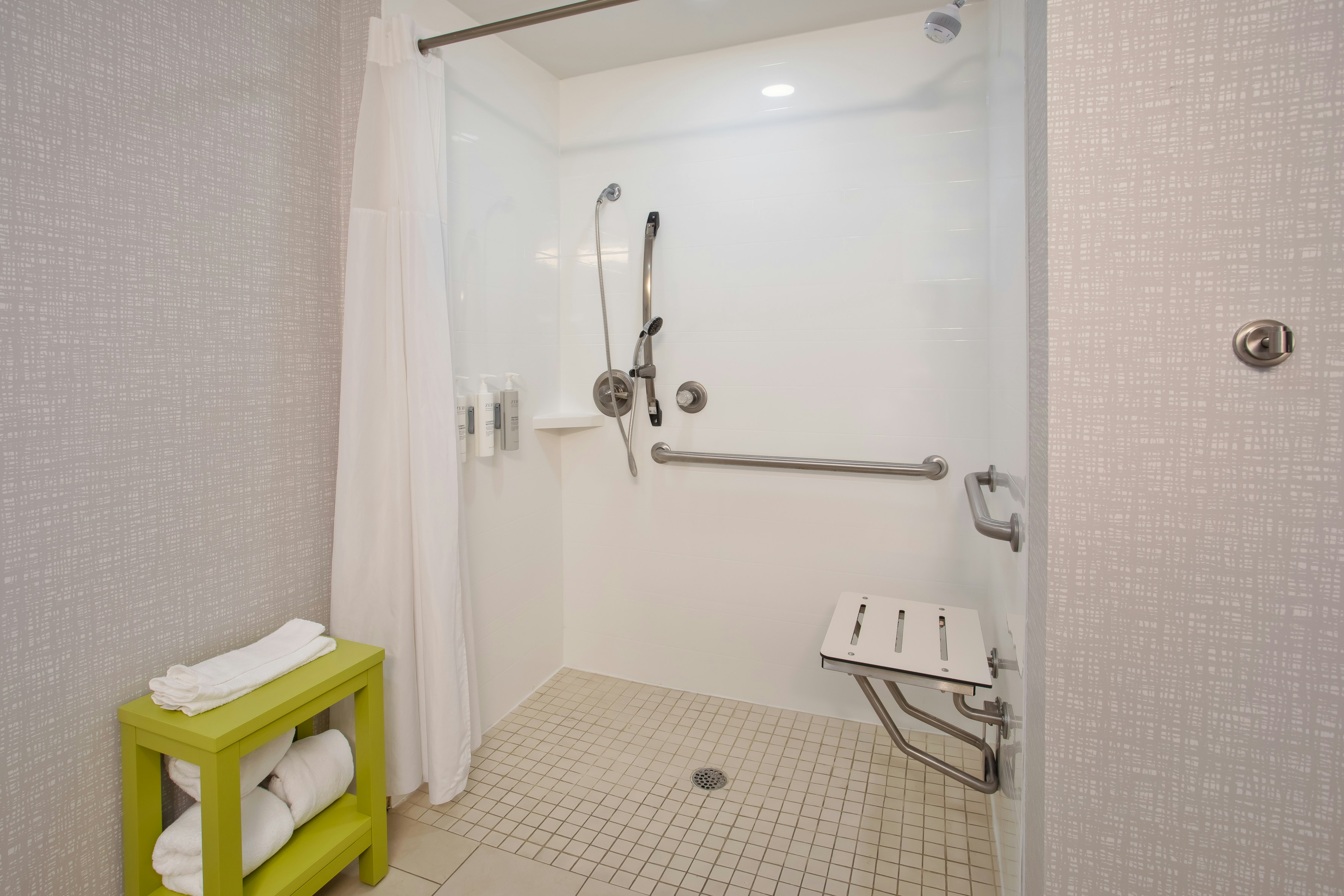 Studio, King Bed, Accessible, Hampton Inn & Suites Athens-I-65 (Huntsville Area) 4/5