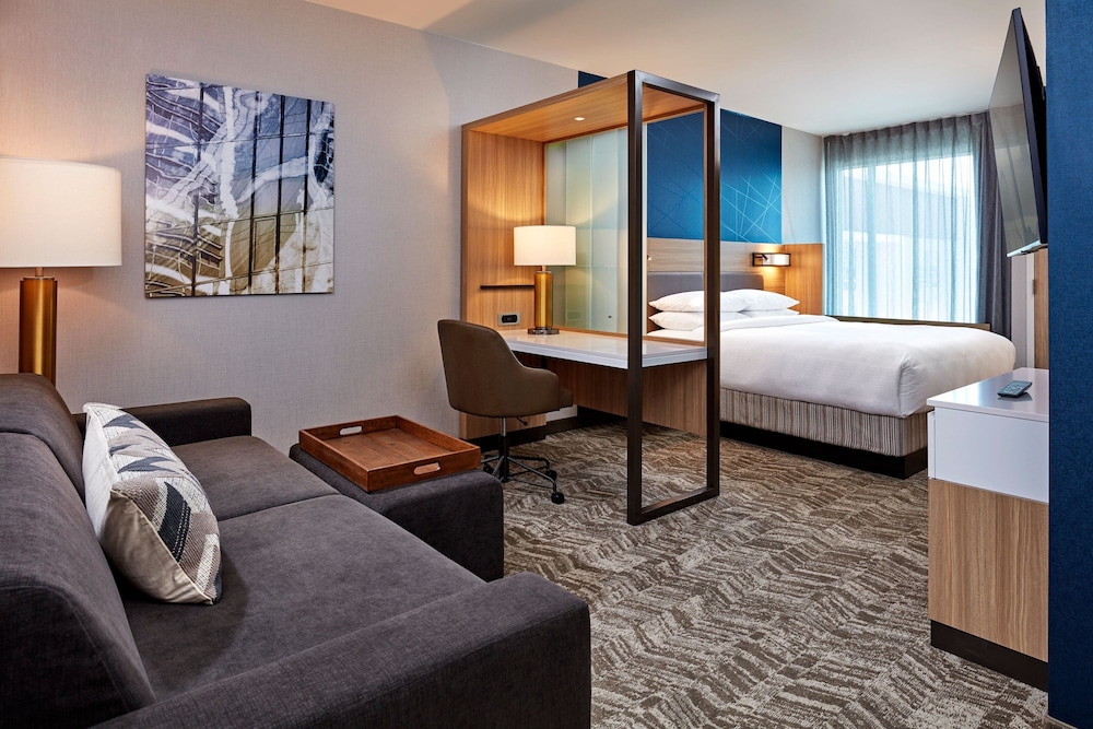 SpringHill Suites by Marriott Los Angeles Downey 9/42