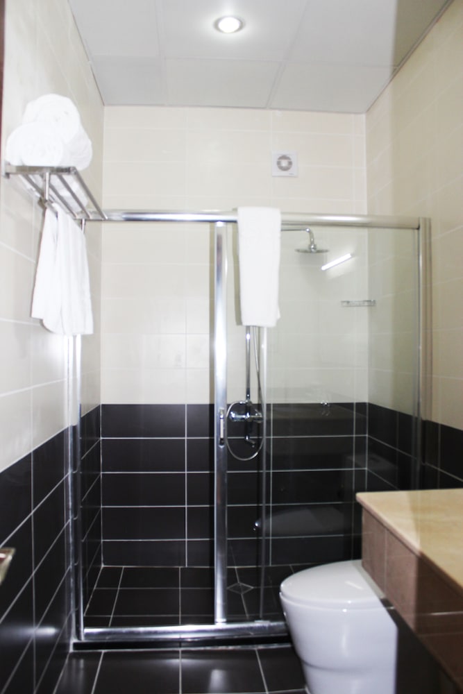 Dormitory Hualing Tbilisi Hotel 18/20