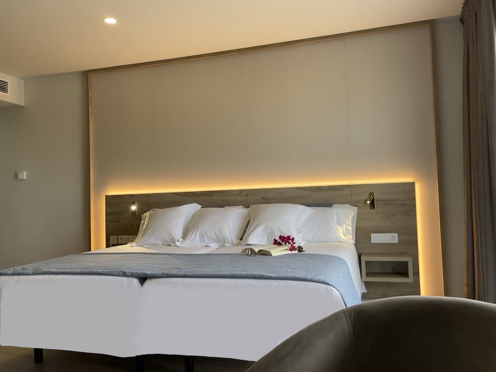 Double Balcony Room