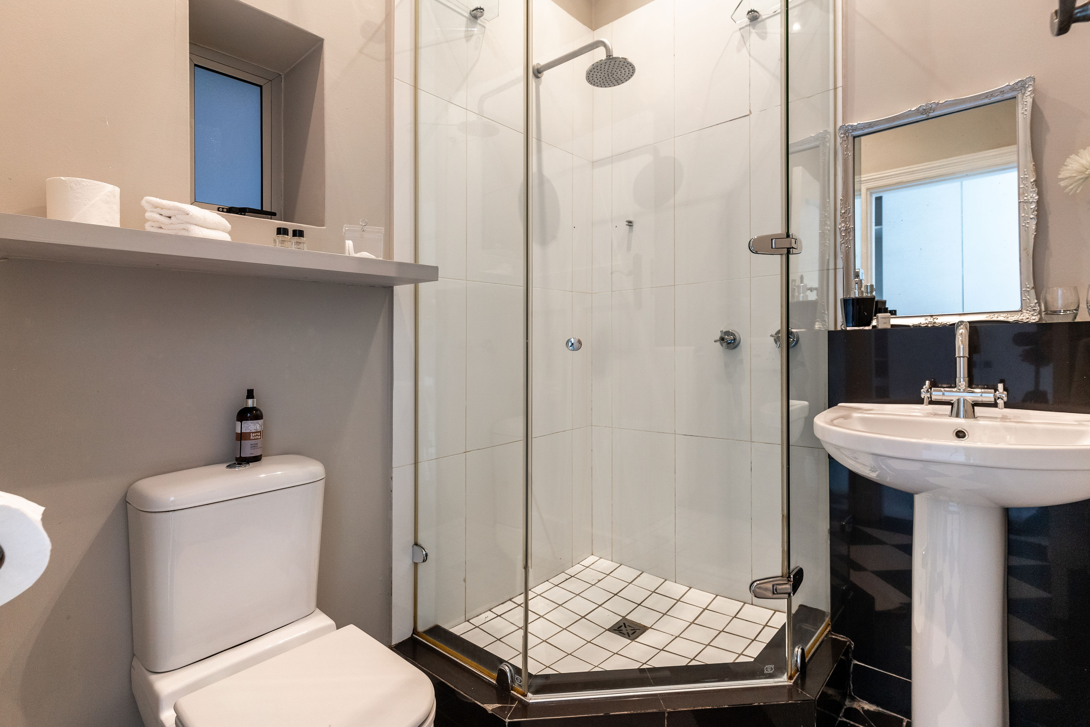 غرفة قياسية بسرير مزدوج، Long Street Boutique Hotel 7/7
