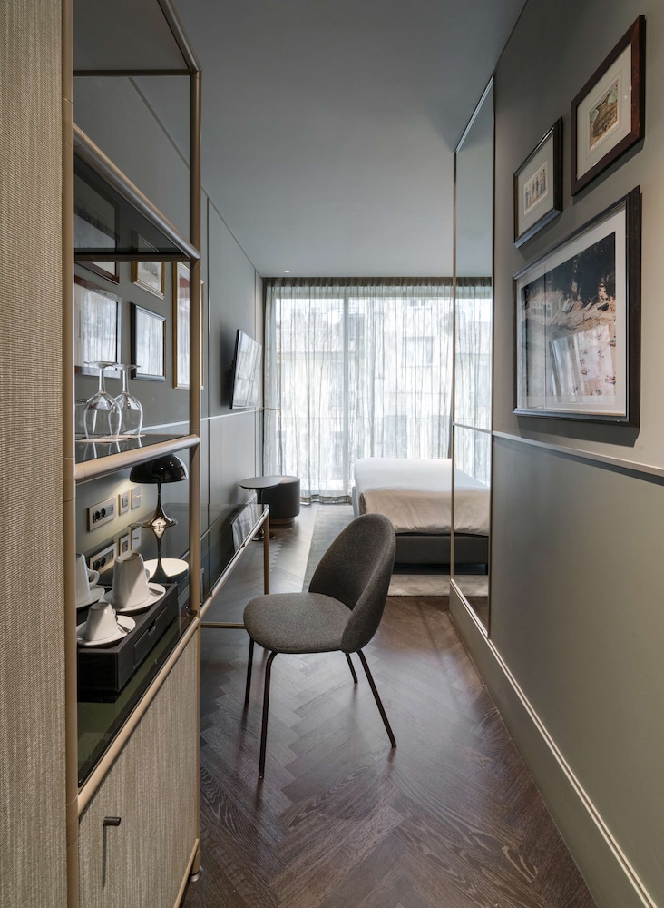 Radisson Collection Hotel, Roma Antica 26/50