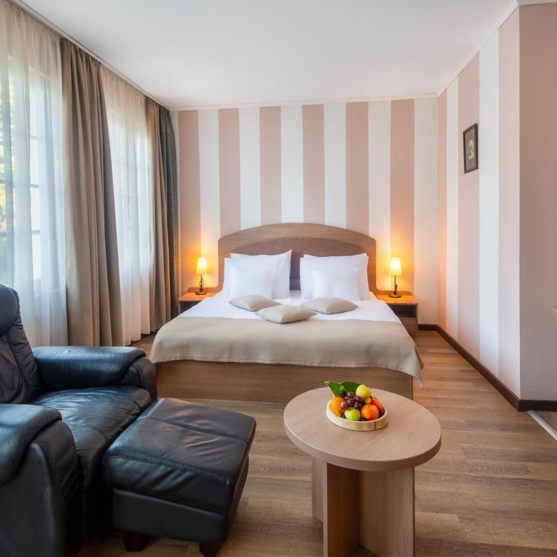 غرفة كومفورت بسرير مزدوج بإطلالة على البحر بشرفة، Hunguest Hotel Sun Resort 5/5