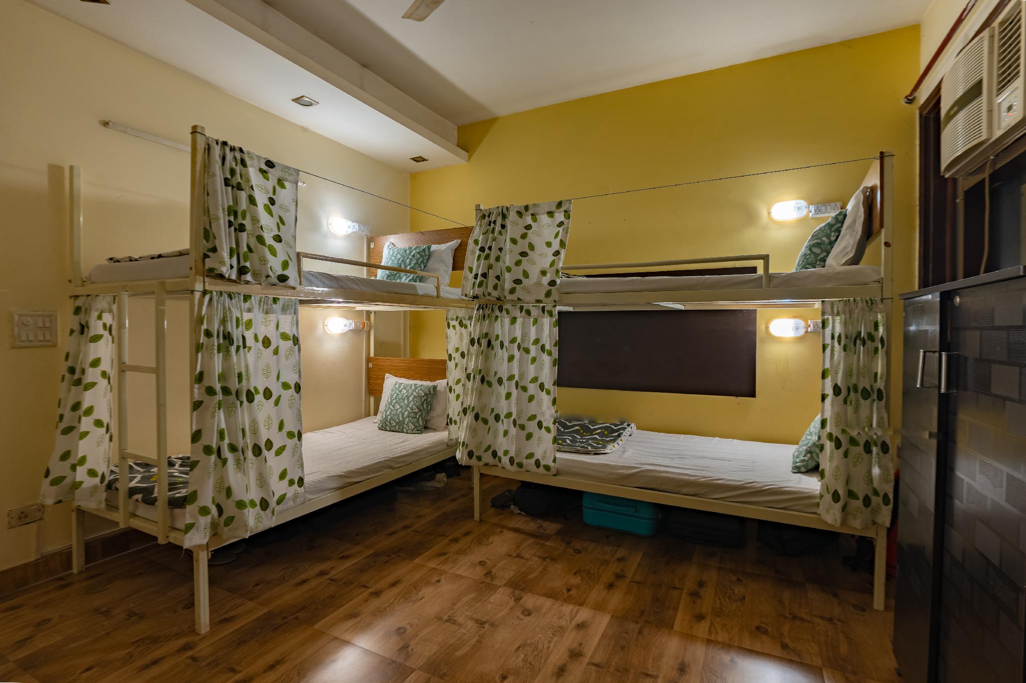Female Dorm, Female Only, 4 Beds
