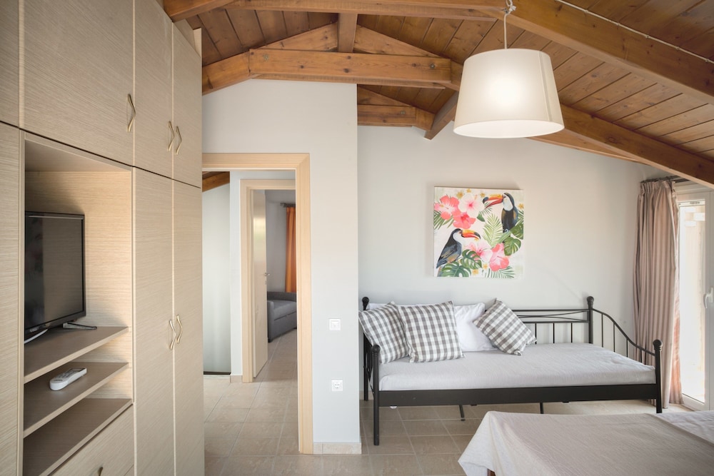 Villa Provenza 34/34