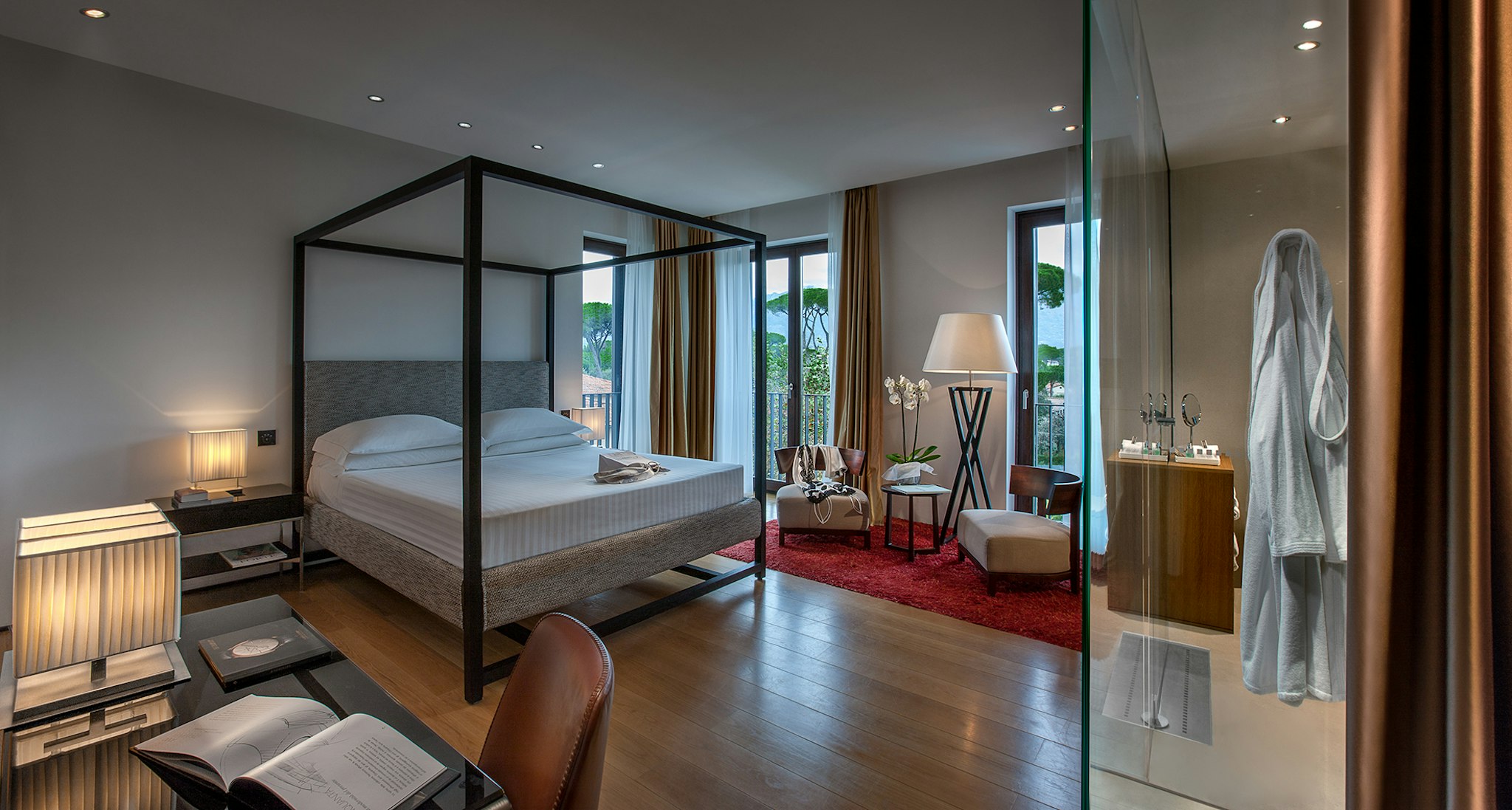 DELUXE, DOUBLE BED, ALCOVE