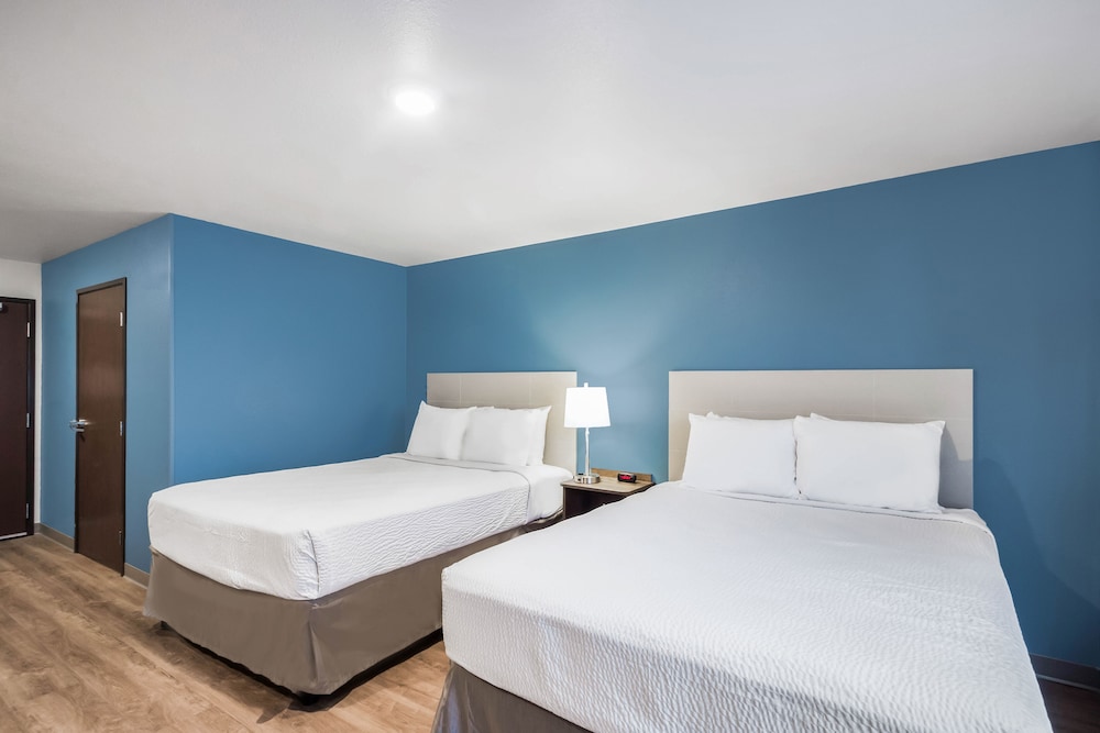 WoodSpring Suites Elgin - Chicago 23/56