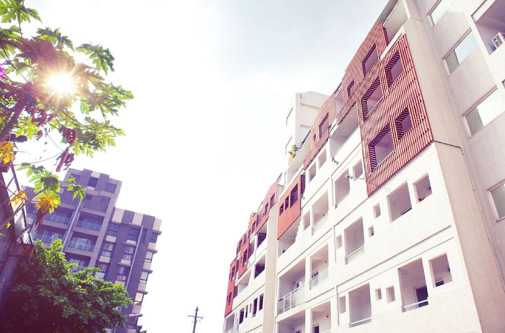 JIA JIA PAPERSUN APARTMENT 3/69