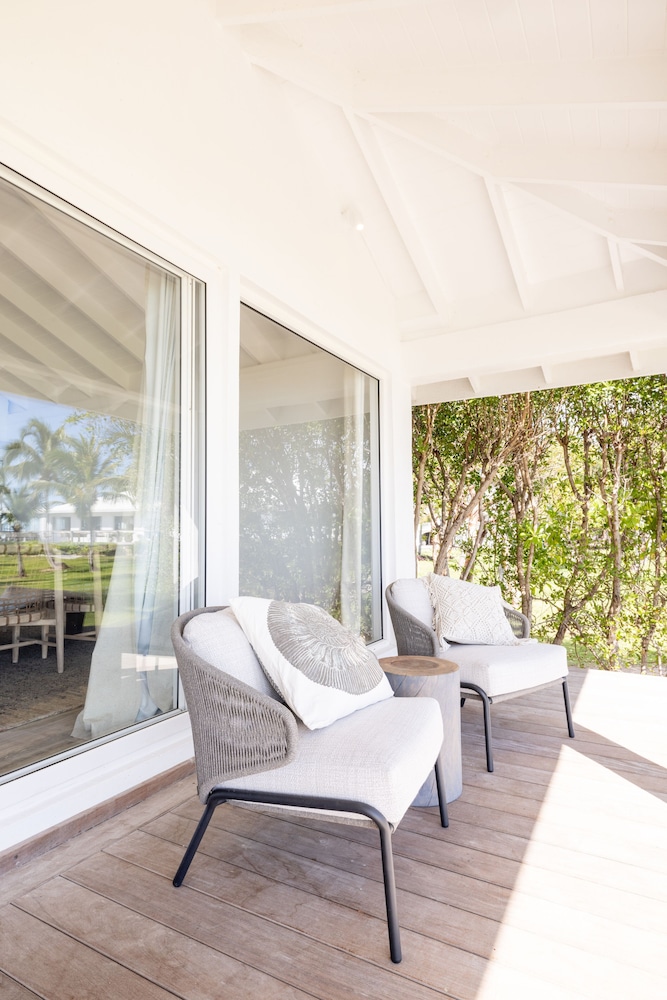 1 Bedroom, Villa, Beach Front