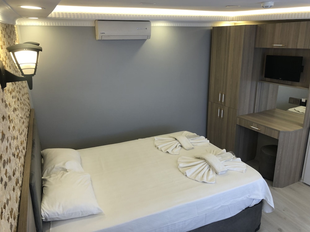Hotel Emir 21/50