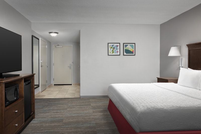 Hampton Inn & Suites Orlando-North/Altamonte Springs 17/61