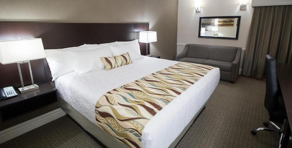 University Inn 7/22