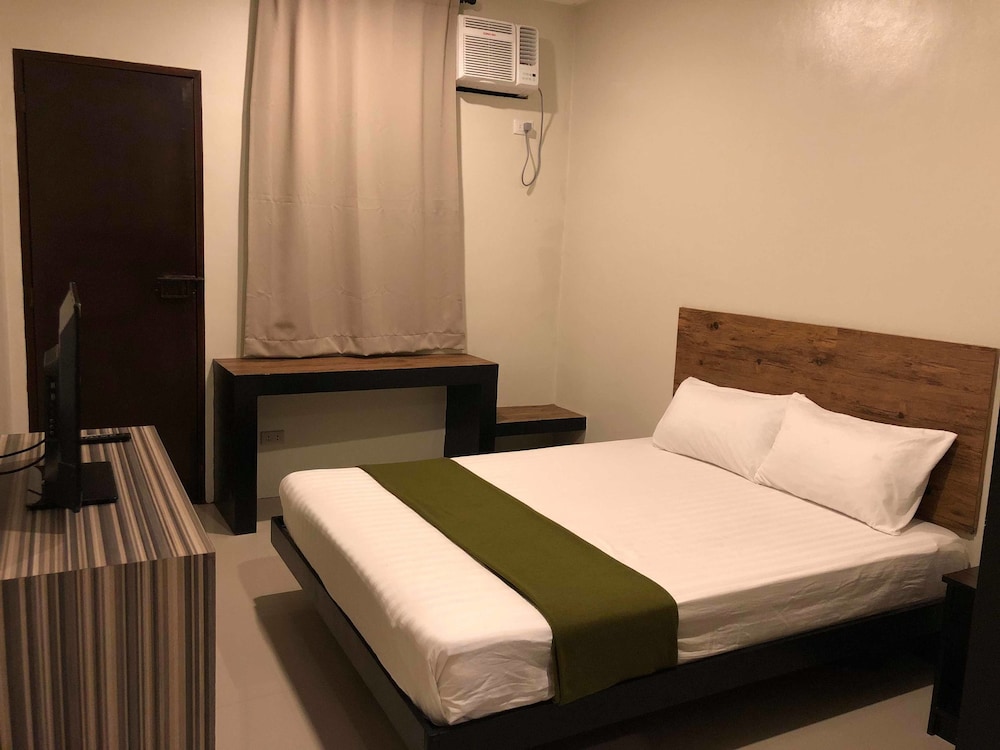 Golite Hostel 9/18