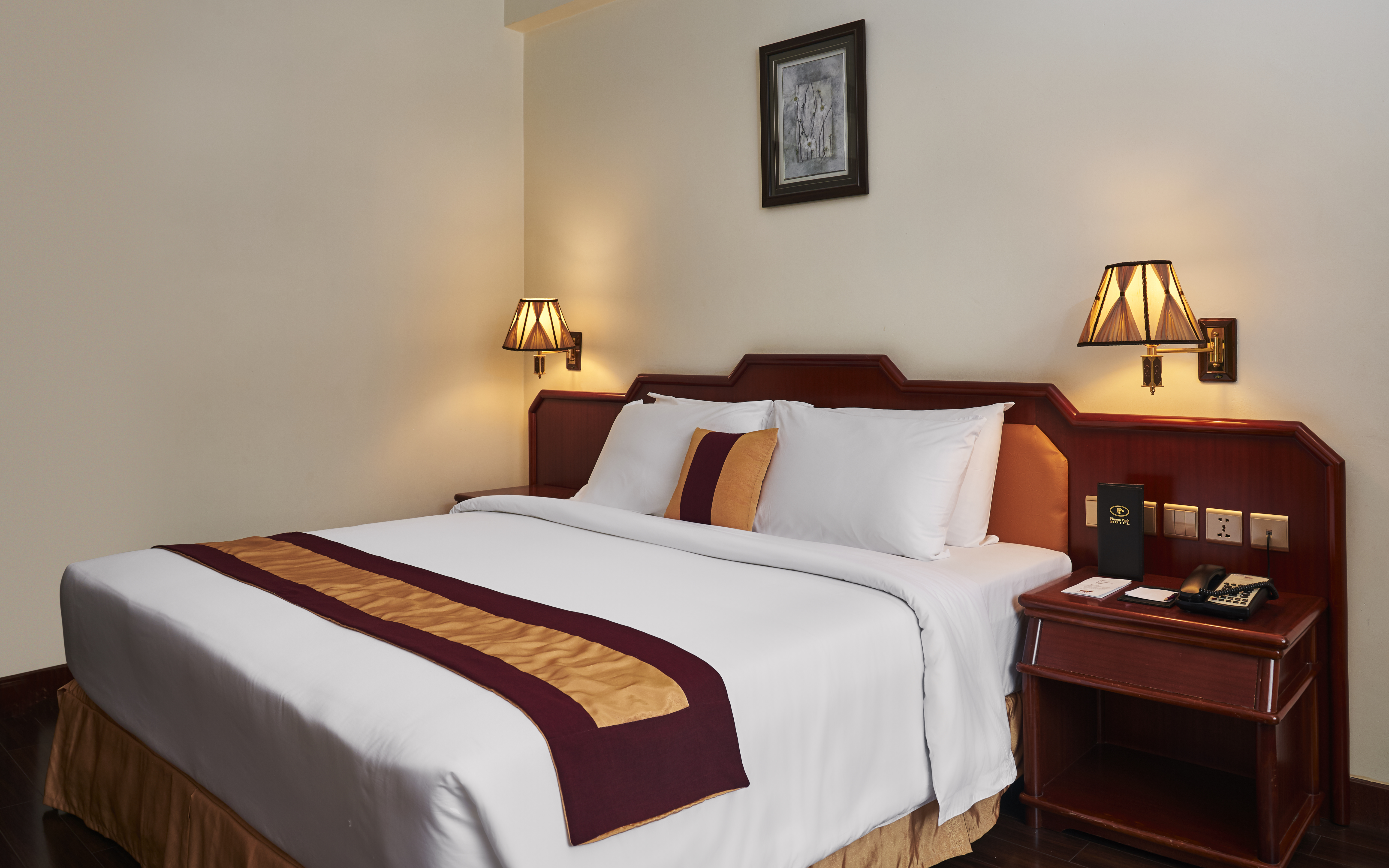Phnom Penh Hotel 26/75