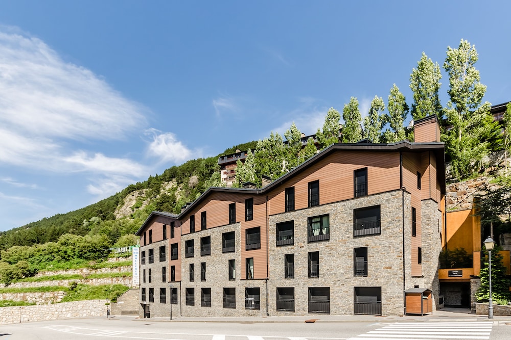 APARTAMENTS PRAT DE LES MOLLERES 1/31