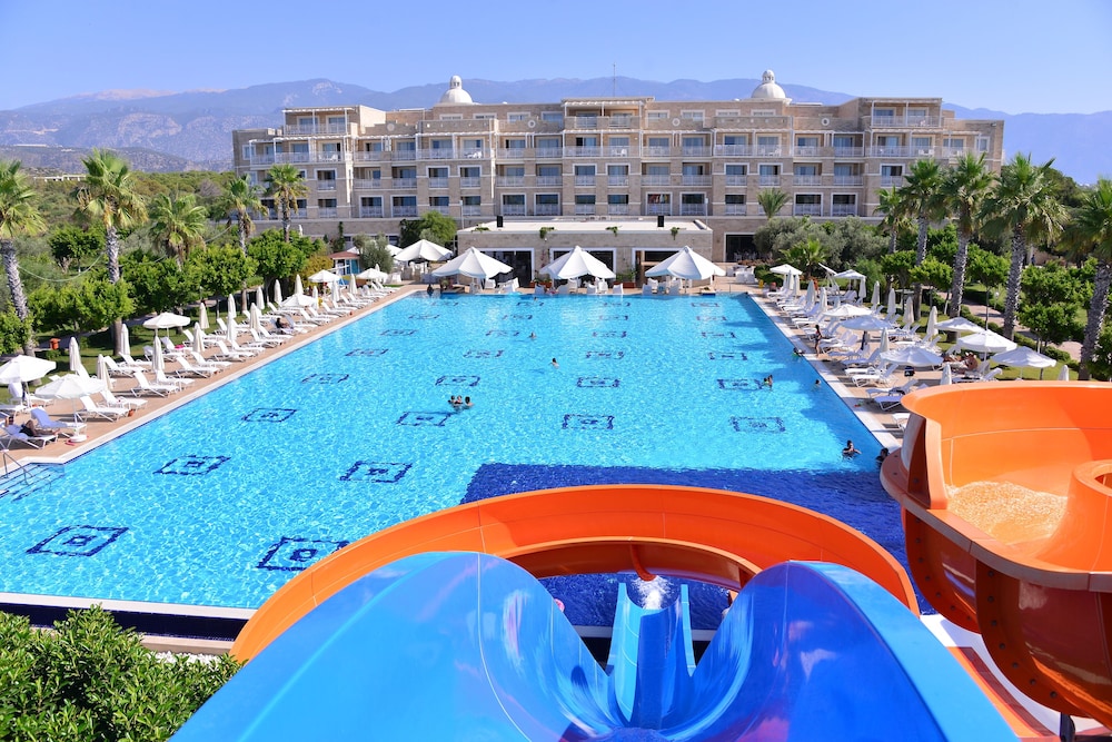 Andriake Beach Club Hotel 35/50