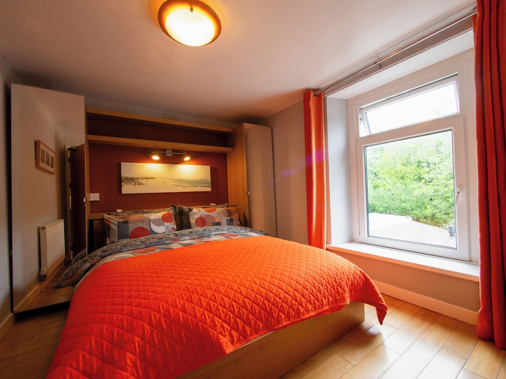 Culver House Hotel 9/50