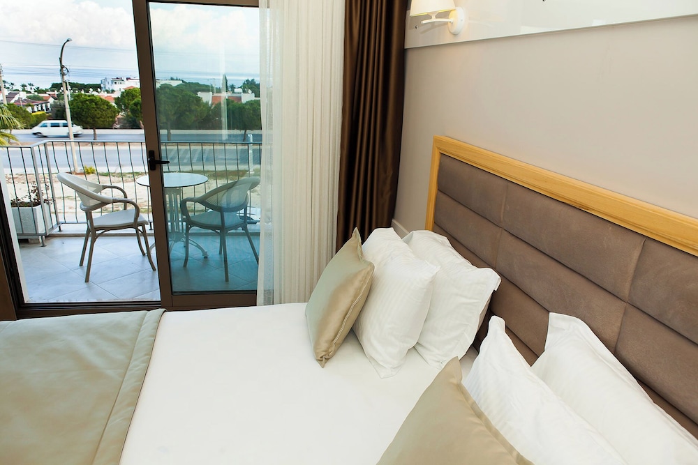 As Hotel Cesme 24/50