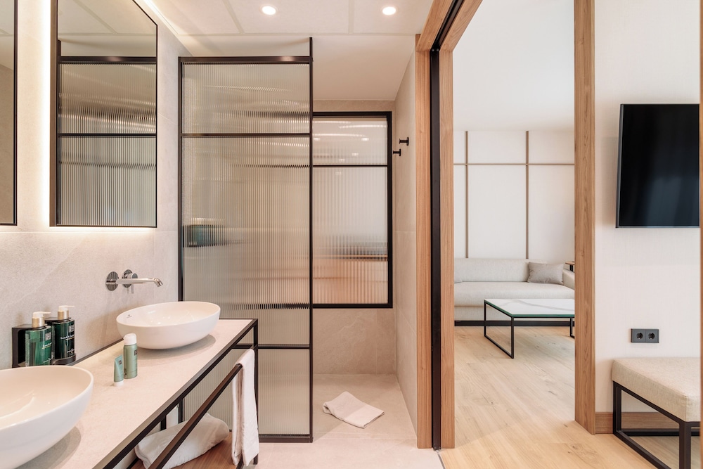 Master, Junior Suite, King Bed، Hotel Murcia Rincon de Pepe Affiliated by Melia (ex Tryp Murcia) 4/4