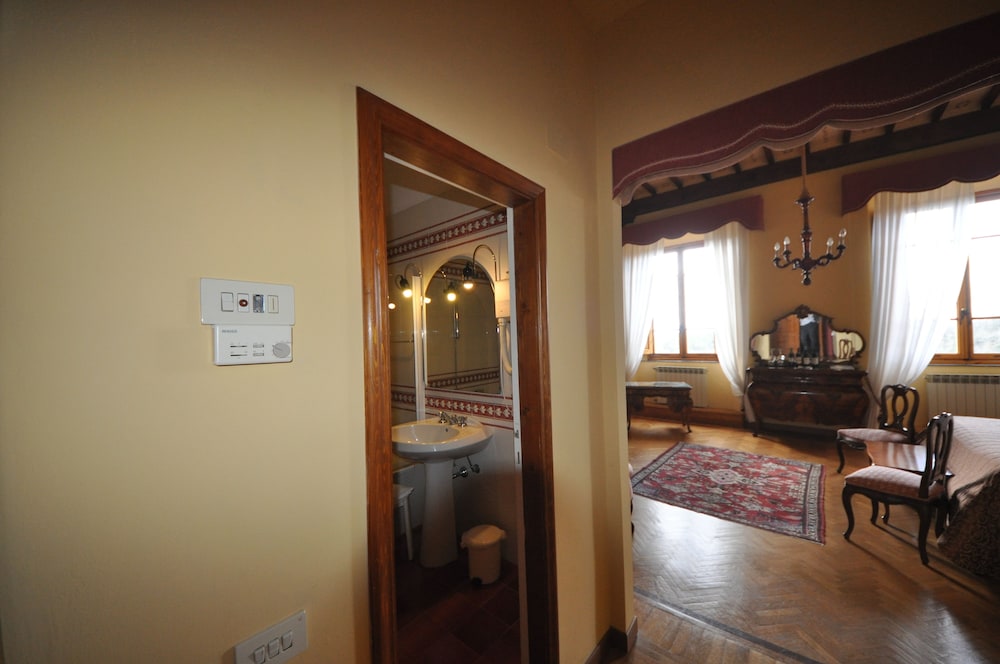 Villa Casalecchi Country Hotel 31/50