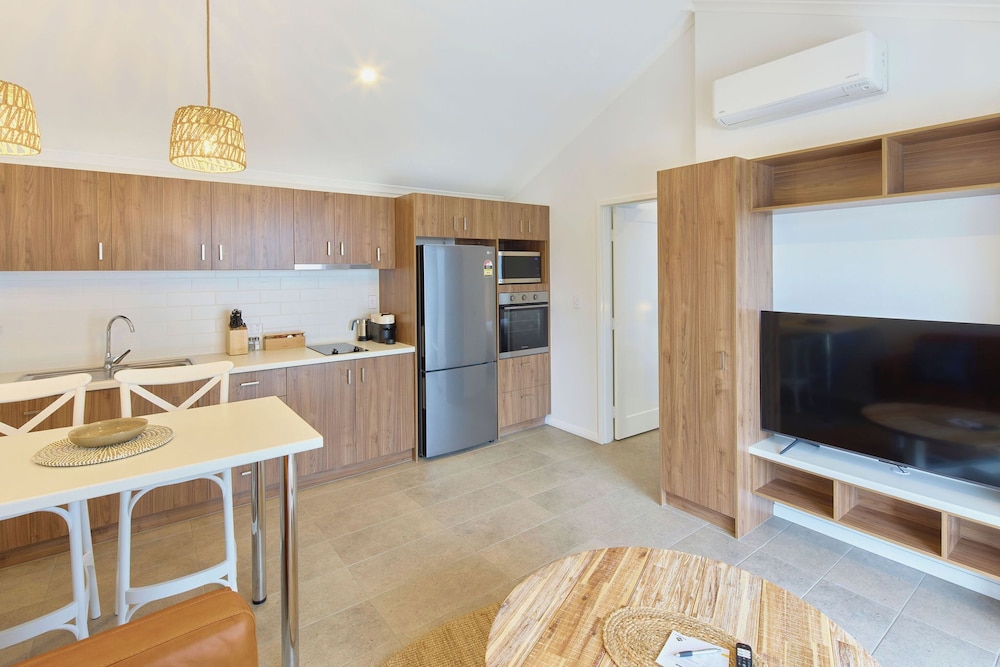 RAC Esperance Holiday Park 9/60
