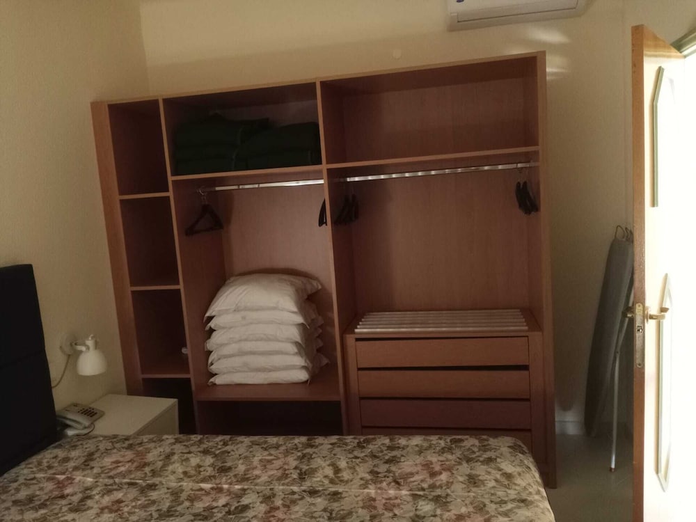 Ondamar Hotel 11/72