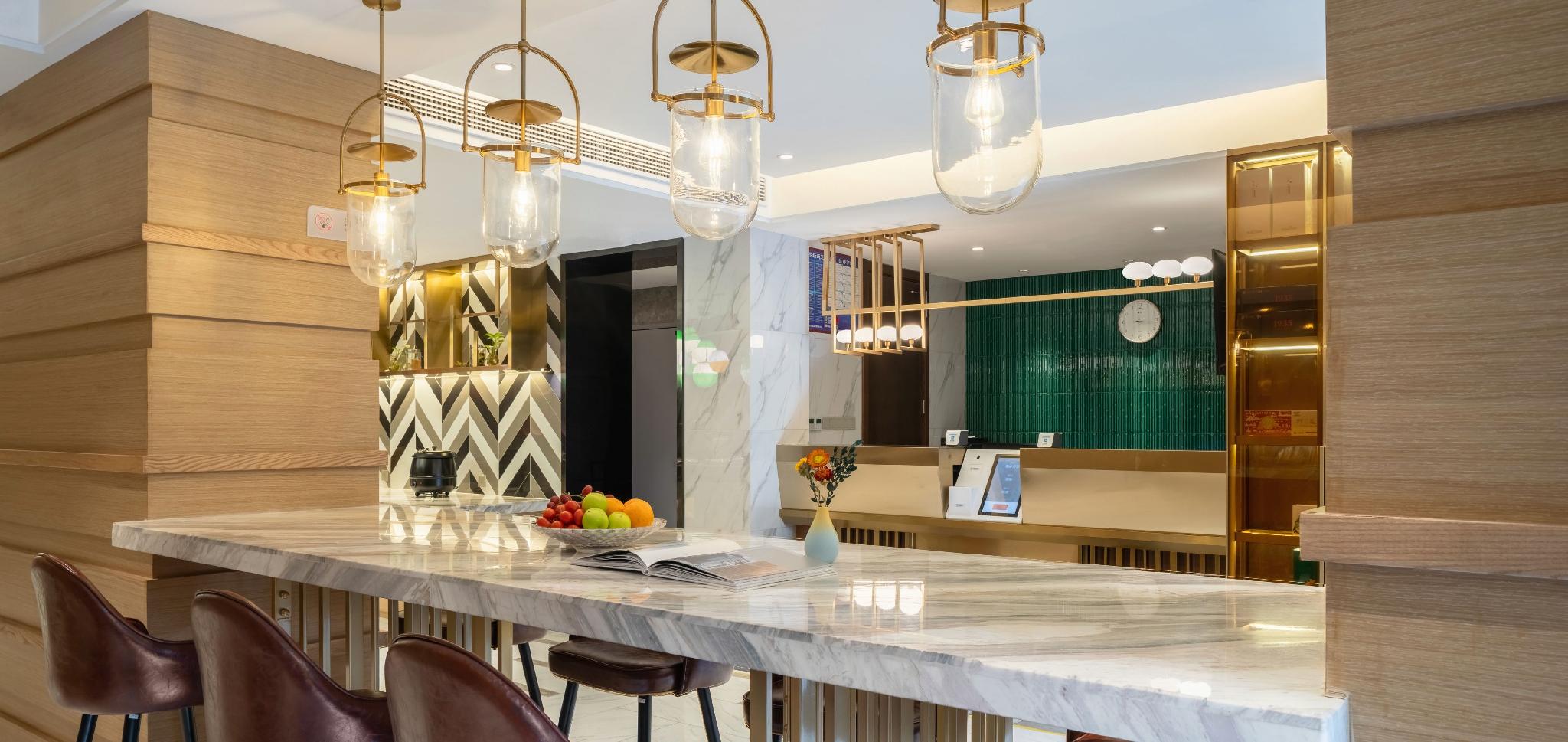 Magnotel guiyang fountain commercial center subway station hotel 37/37
